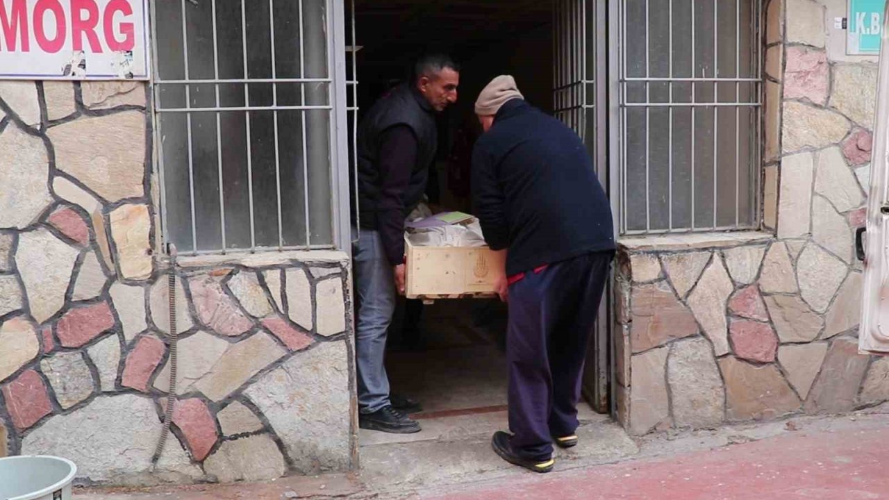 İnşaatın 3. katından düşen işçi hayatını kaybetti