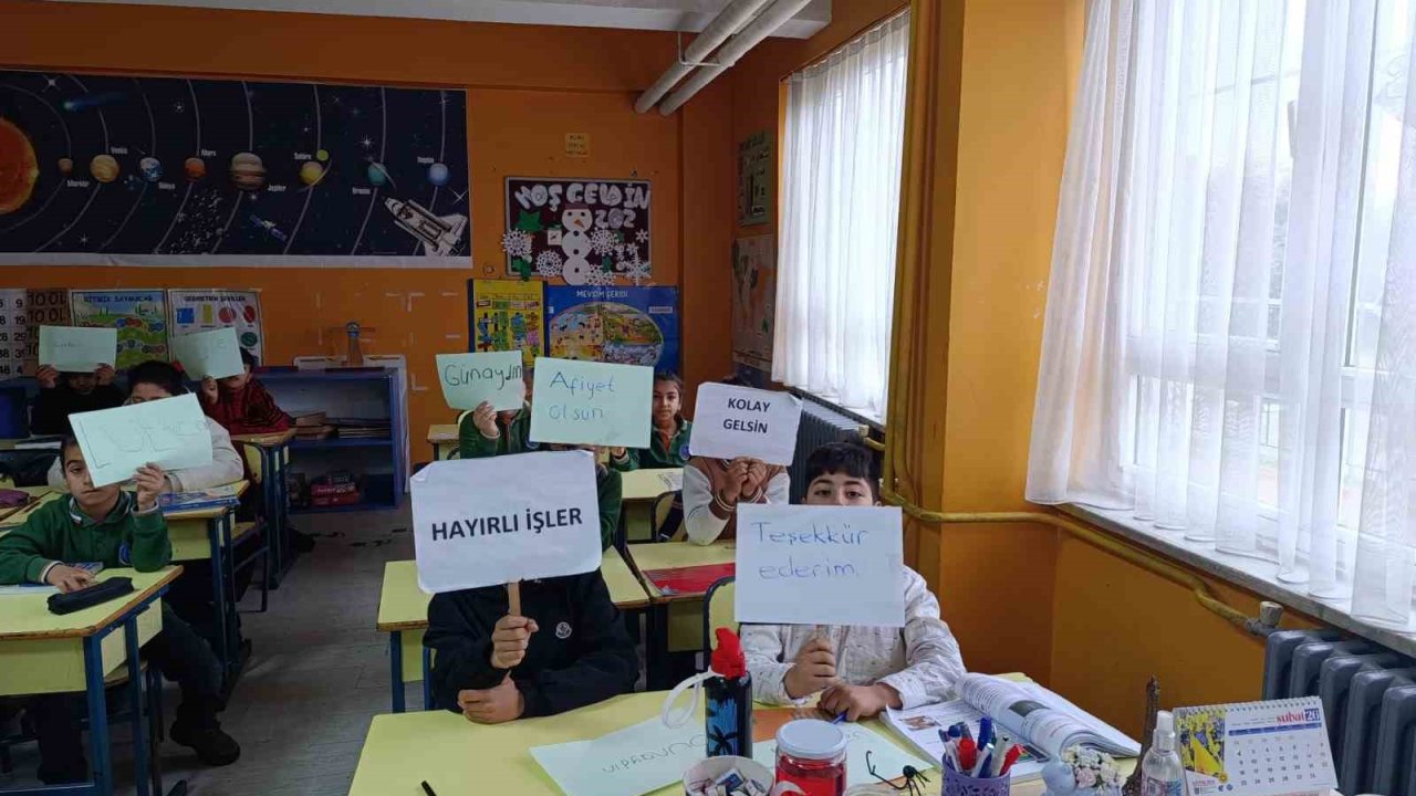Efeler’de okullarda sevgi ve saygı dili güçlendi
