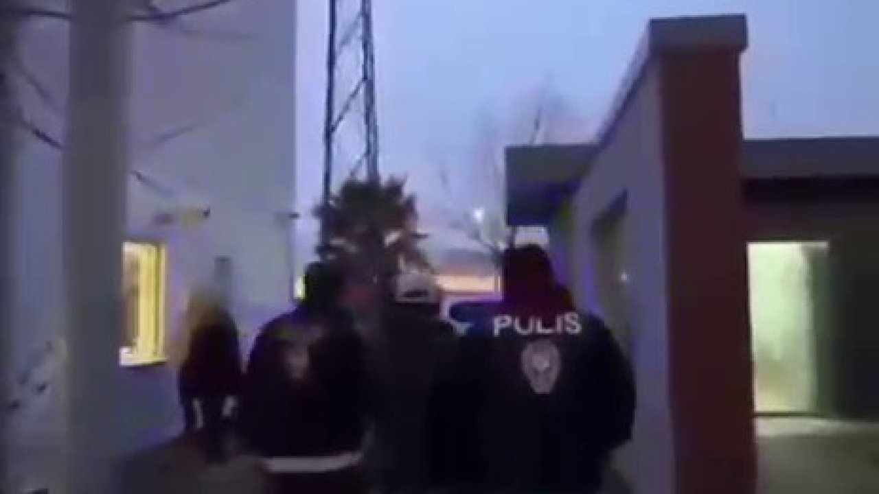 Bursa’da 21 yıl 11 ay hapis cezası bulunan firari yakalandı