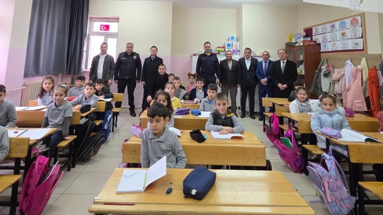 Kaymakam Algın’dan Gölkent Okullarına ziyaret