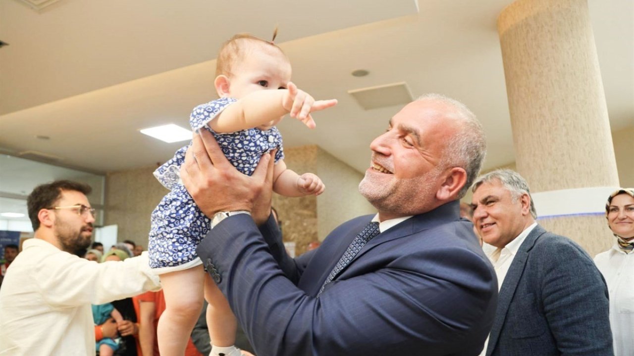 Bu ilçede çocuk sahibi olan ailelere 6 bin TL nakdi destek