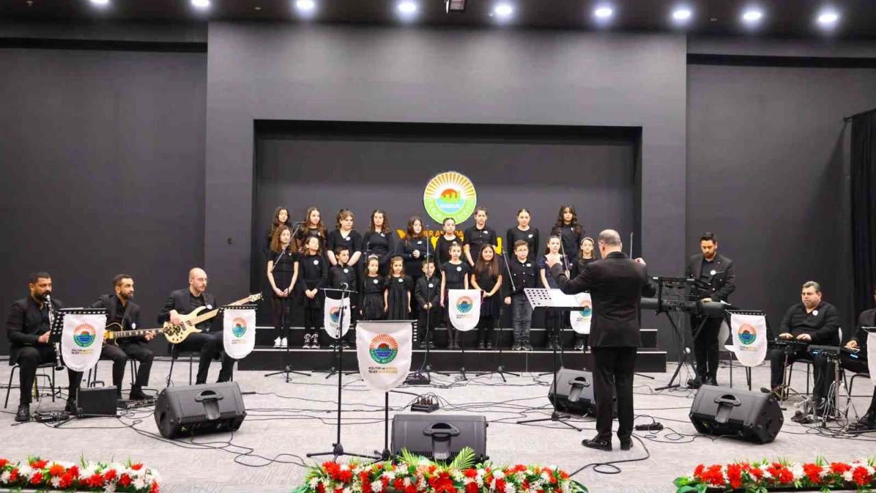 İlkadım Belediyesi Çocuk Korosu, Barış Manço’nun şarkılarını seslendirdi