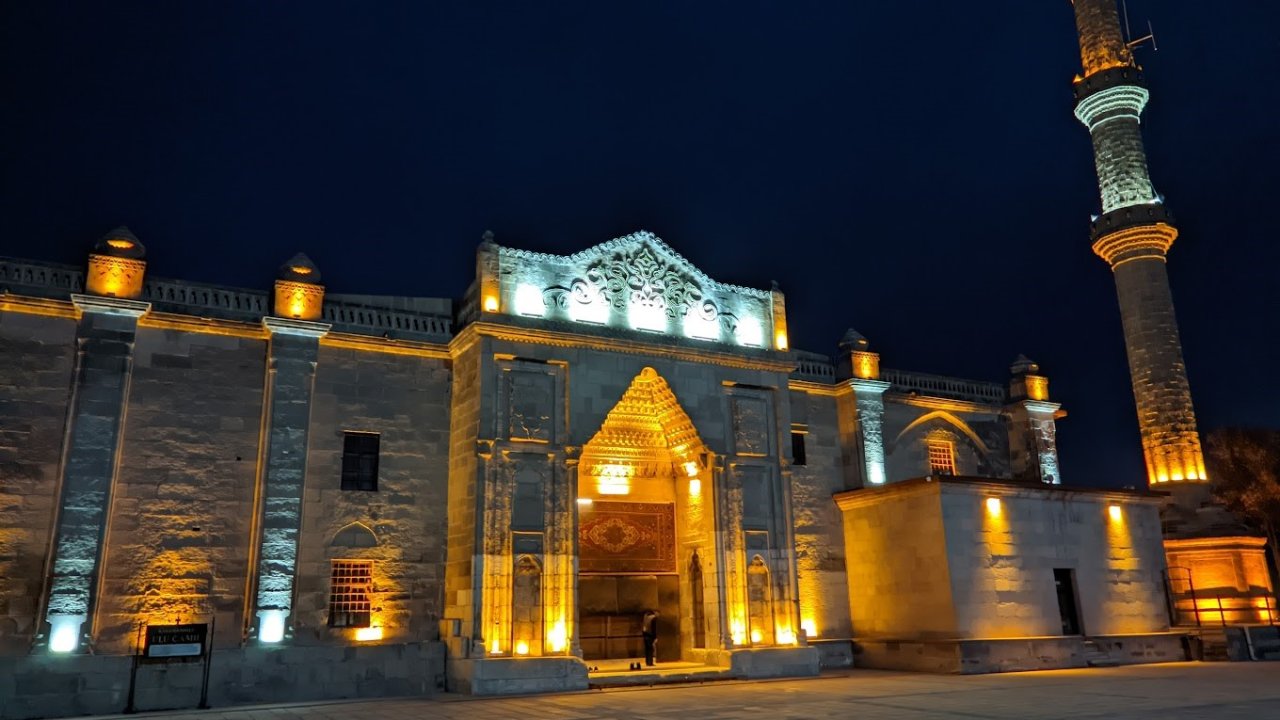 Aksaray’da hatimle teravih namazı kılınacak camiler belirlendi