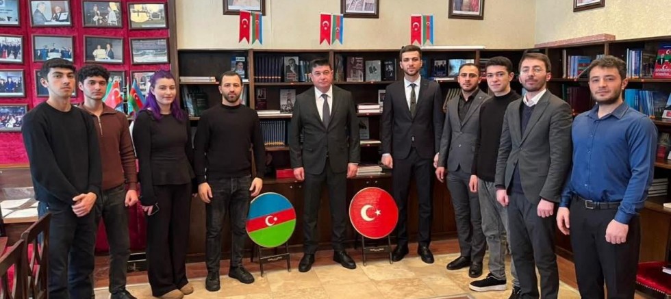 Başkonsolos Zamin Aliyev KAÜ’de gençlerle buluştu