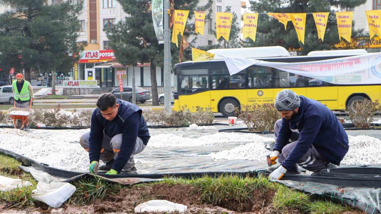 Su tasarrufu için kavşaklarda dönüşüm başladı