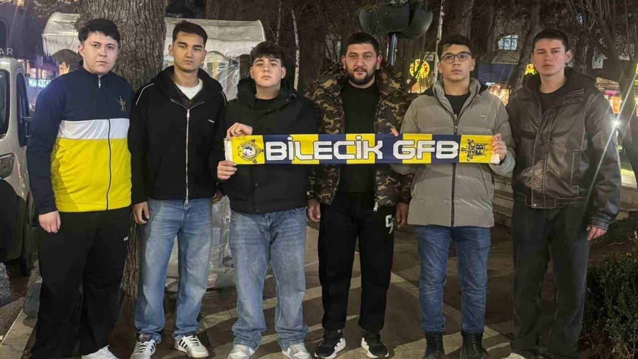 Genç Fenerbahçeliler depremzedeleri unutmadılar