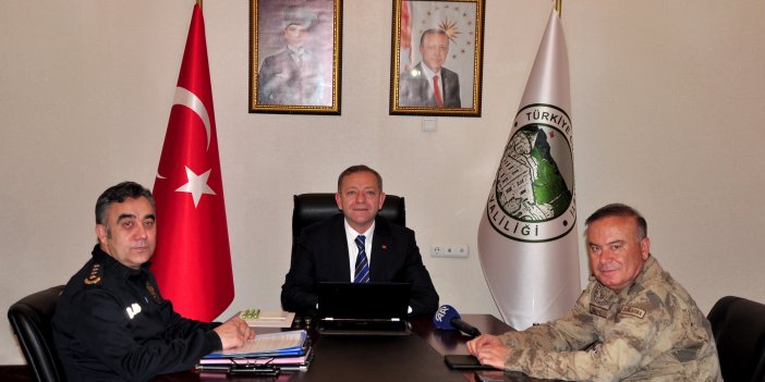 Kars’ta ocak ayında 21 tabanca ve 17 tüfek ele geçirildi