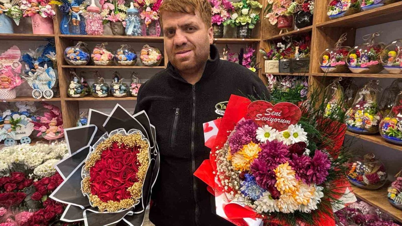 Gaziantep’teki çiçekçilerde 14 Şubat yoğunluğu