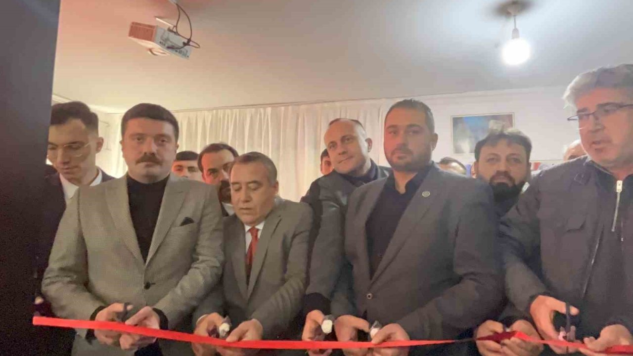 Bayındır Ülkü Ocakları, 10 yıl aradan sonra yeniden açıldı