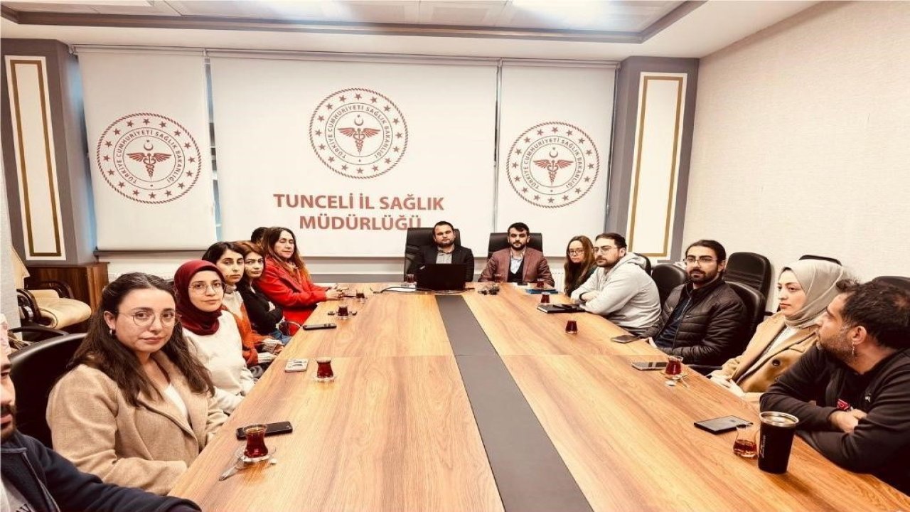 Tunceli’de sağlık çalışanlarına hizmet içi eğitim