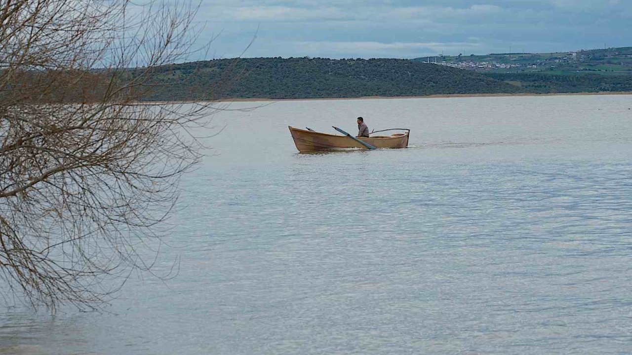 Kuraklıkla boğuşuyordu...Yağışlarla yeniden küçük Venedik oldu