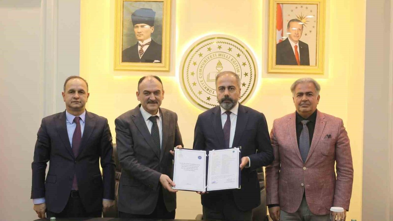 Van YYÜ’nün akademik gücü şehrin eğitimine yansıyor