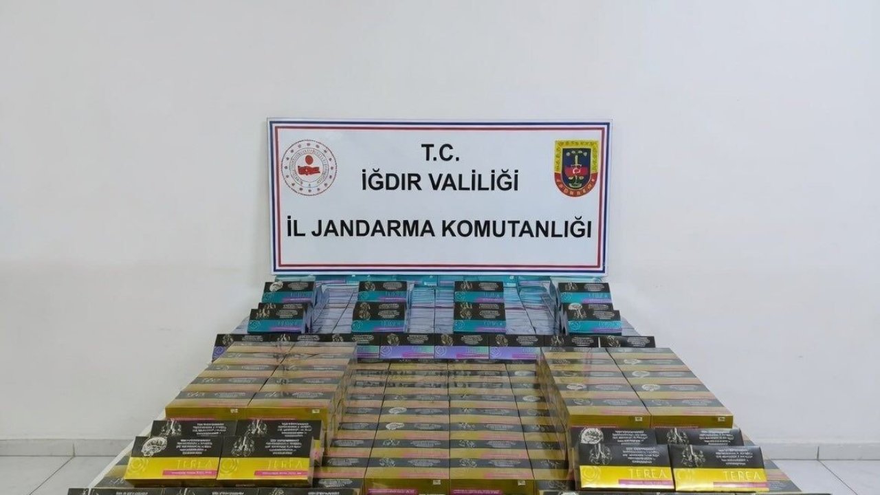 Iğdır İl Jandarma Komutanlığı’ndan kaçak elektronik sigara operasyonu
