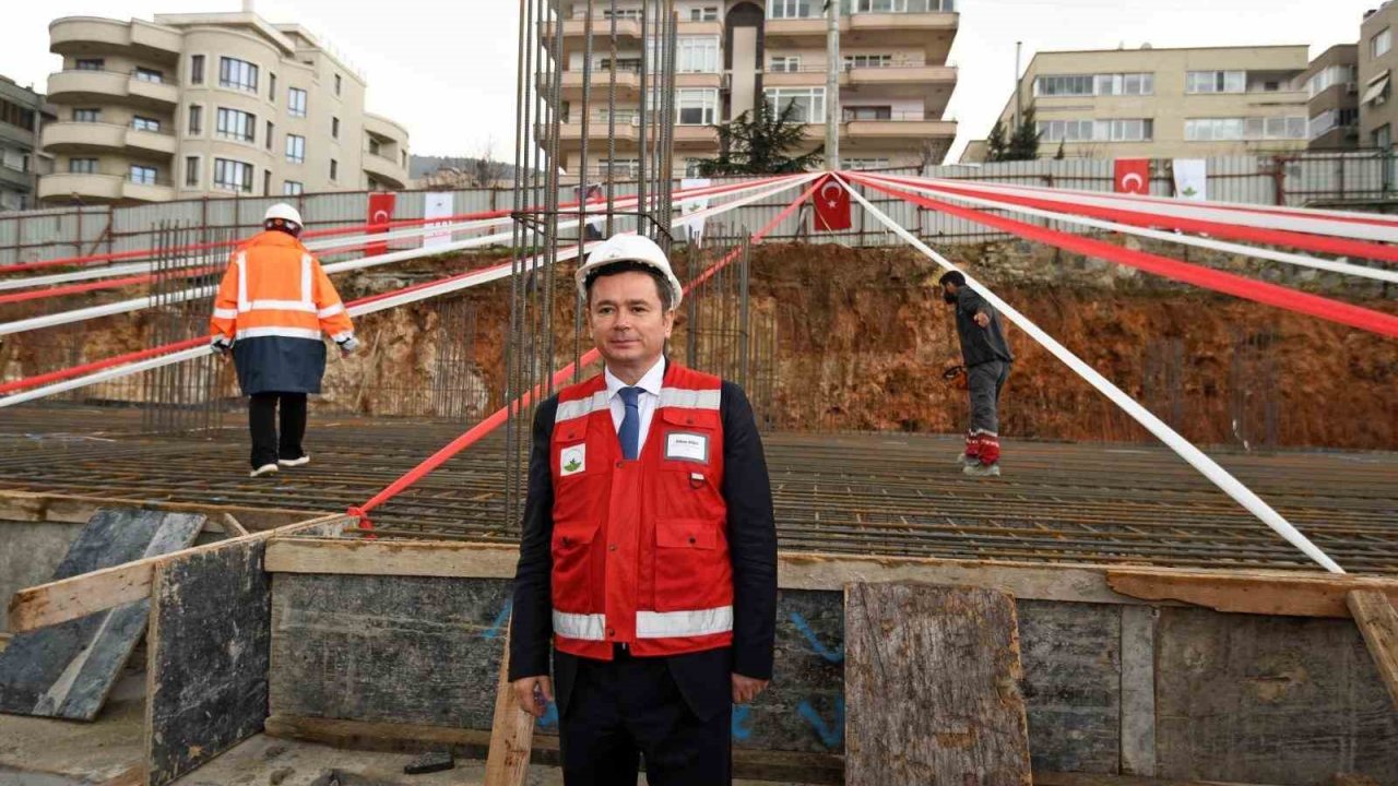 Başkan Aydın’dan Osmangazi’ye çifte hizmet