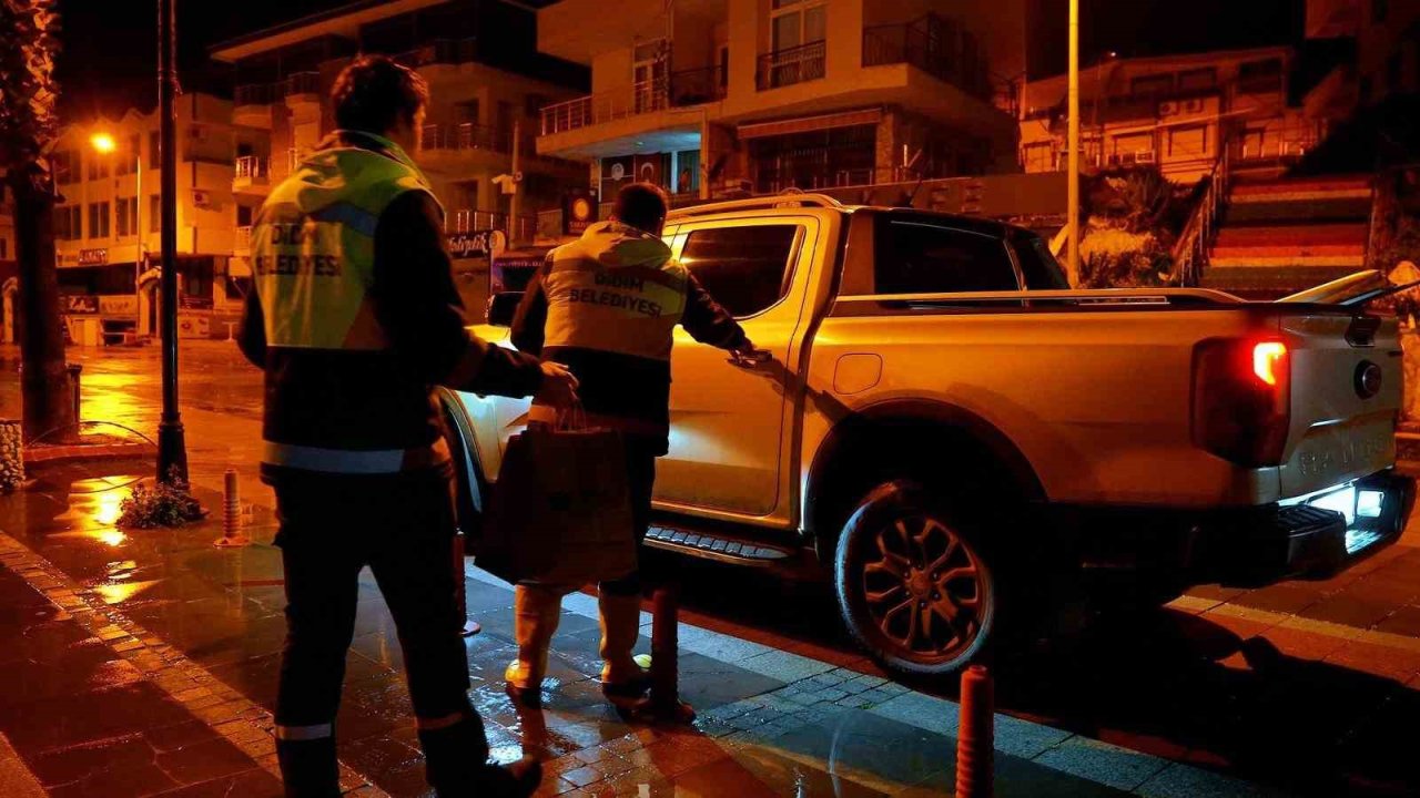 Öğrenciler güne Didim Belediyesi’nin destek paketiyle başlıyor