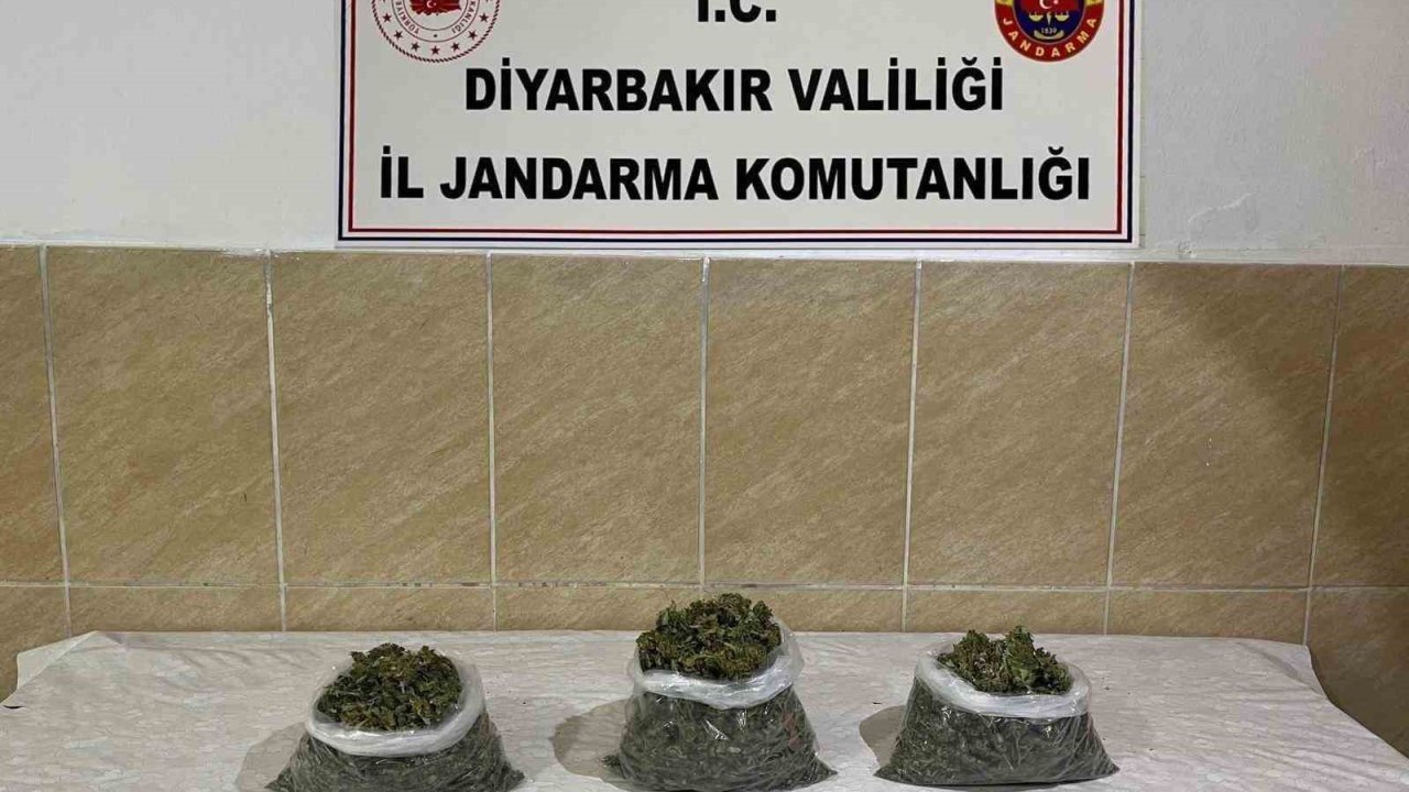 Diyarbakır’da uyuşturucu operasyonları: 12 şüpheli hakkında işlem yapıldı