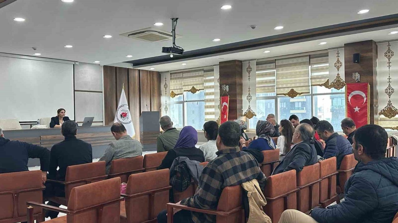 Öğretmen Akademilerinde sanat ele alındı