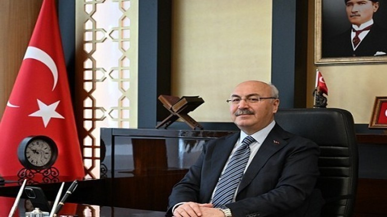Vali Yavuz Selim Köşger: "Ramazan birlik ve beraberliğimizi pekiştiren müstesna bir aydır"