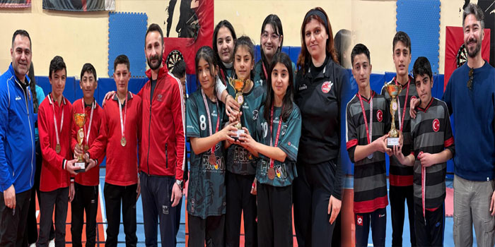 Kars Dart il birinciliği’nde şampiyonlar belli oldu