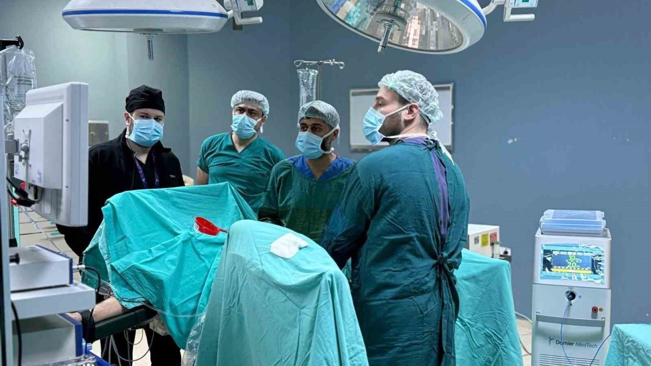 Kahta Devlet Hastanesi’nde böbrek taşı tedavisinde yeni dönem