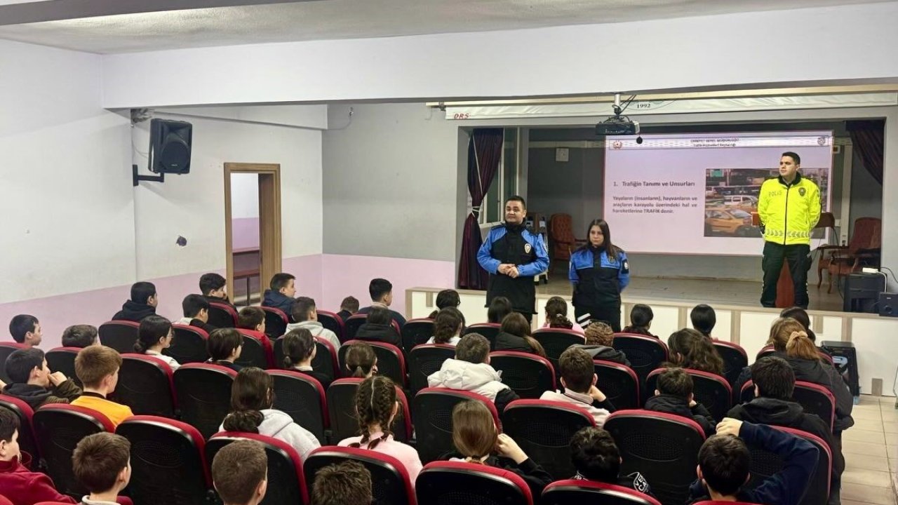 Bilecik’te öğrencilere trafik kuralları ve akran zorbalığı eğitimi