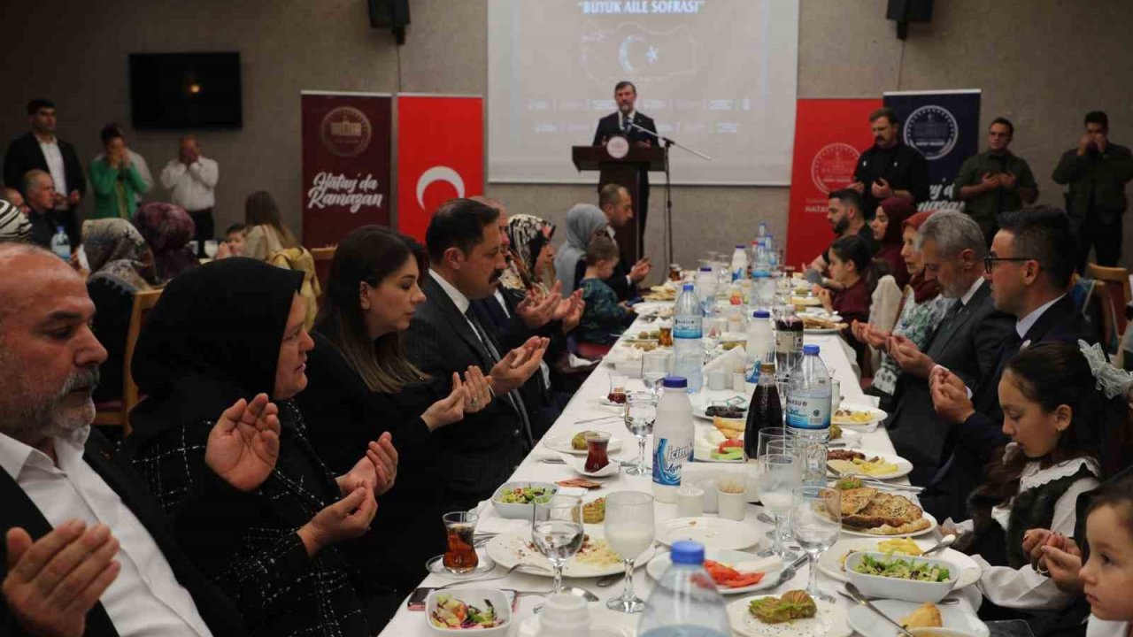 Hatay’da şahit aileleri ve gaziler iftar sofrasında buluştu