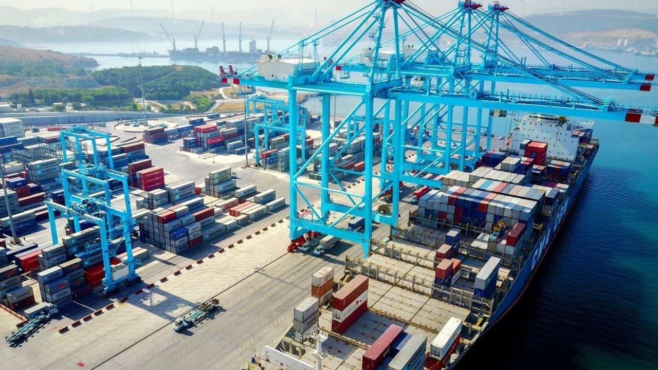 Türkiye ihracatının yüzde 8’i Aliağa’dan