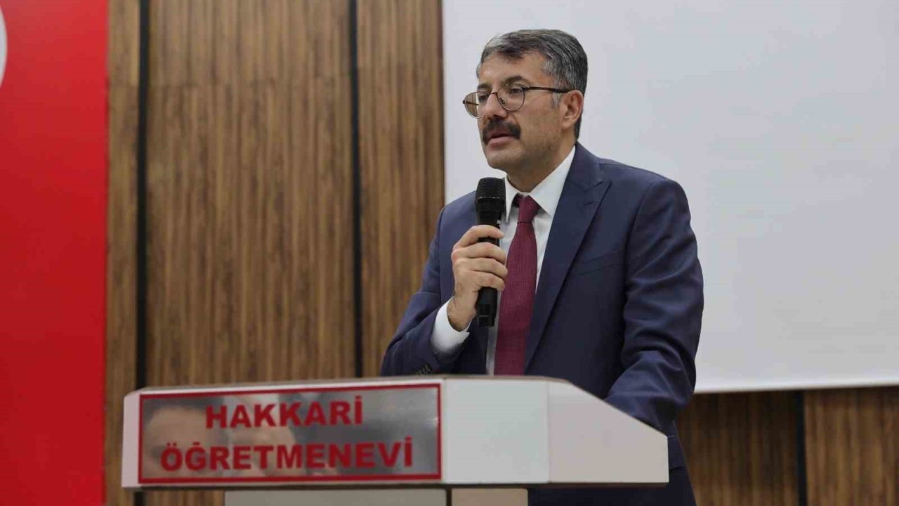 Bakan Yardımcısı Çelik: "Hayat yolculuğumda alın teriyle çalıştım"