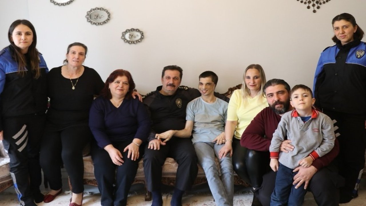 Kütahya İl Emniyet Müdürlüğü’nden özel ihtiyaçlı bireye anlamlı ziyaret