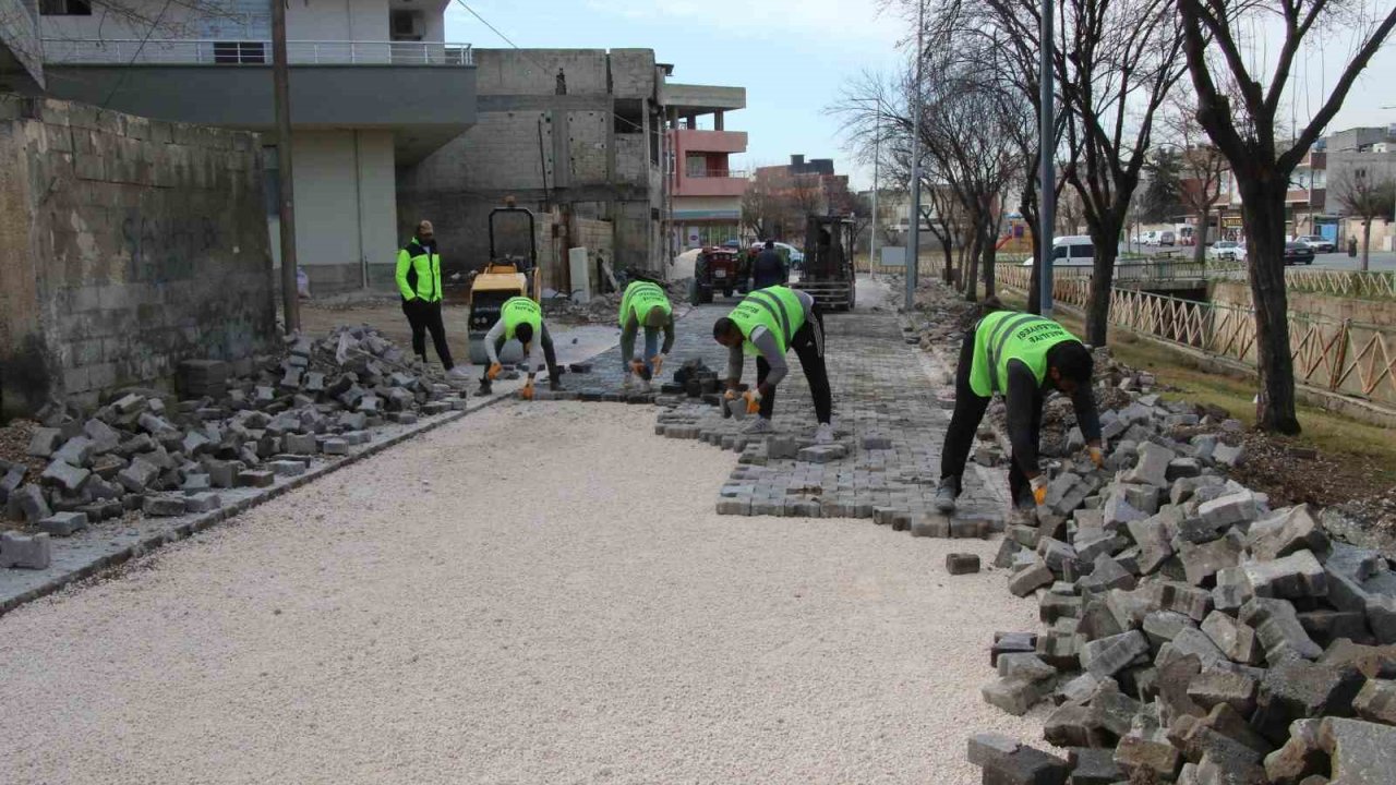 Haliliye’de üstyapı çalışmaları hız kesmeden sürüyor