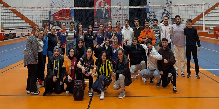 Kars’ta Yurt Lig Voleybol Finalleri Tamamlandı