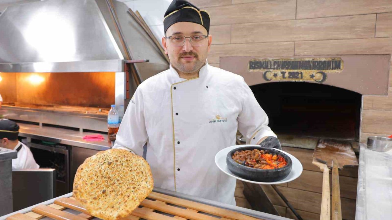 Kahramanmaraş’ta iftar sofralarını süsleyen lezzet: Eli böğründe