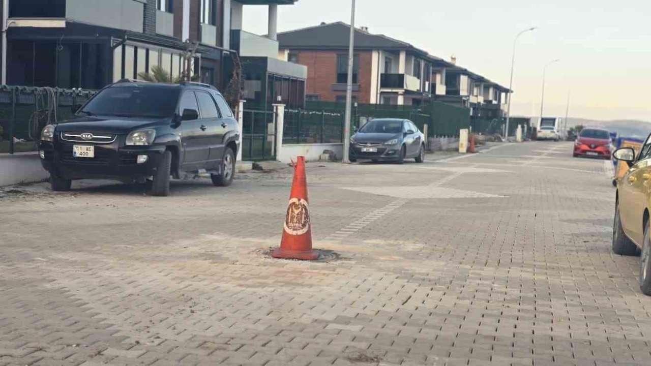 Vatandaşların rögar kapağı imtihanı