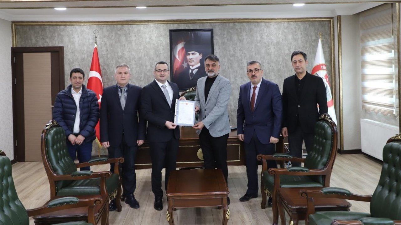 Silvan Gıda OSB’de 279 hektarlık alanın tapu devri alındı