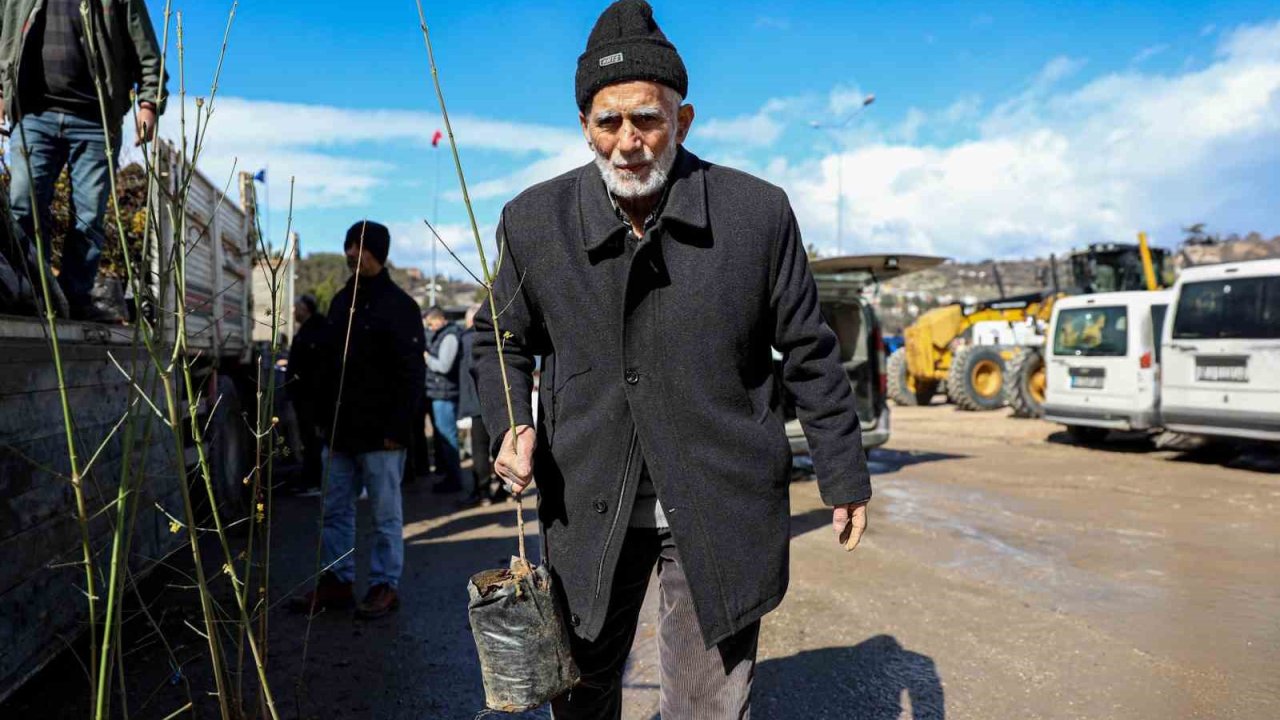 Bursa Büyükşehir’le kırsal büyüyor, çiftçi güçleniyor