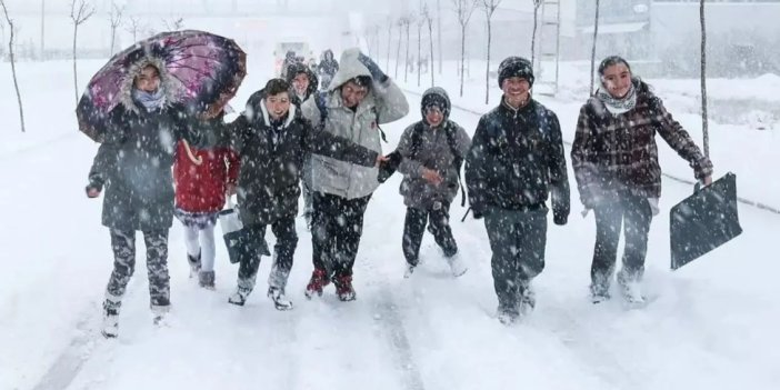 Kars’ta eğitime kar engeli