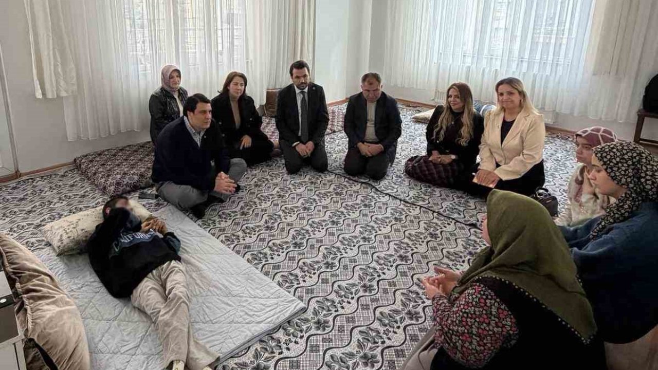 Yılmaz’dan çocuklara moral ziyareti