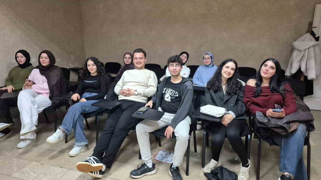 Menteşe’de, gençler "Kendini Keşfet" programı ile etkili iletişim eğitimi tamamlandı