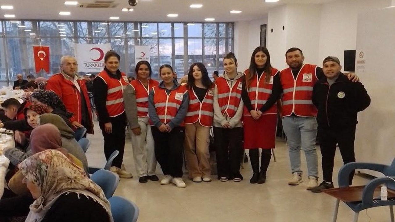 Sarıgöl’de Kızılay’dan gönülleri ısıtan iftar seferberliği