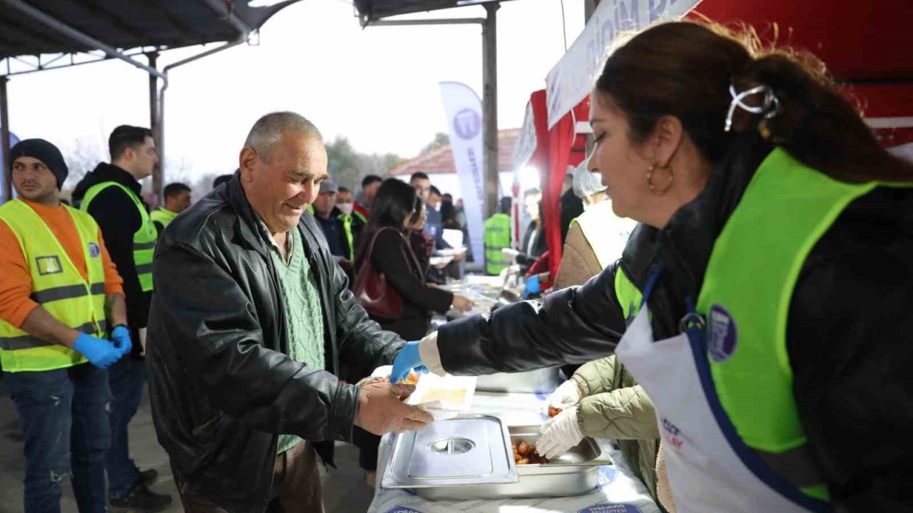 Didim’de vatandaşlar Ramazan şenliğinde bir araya geldi