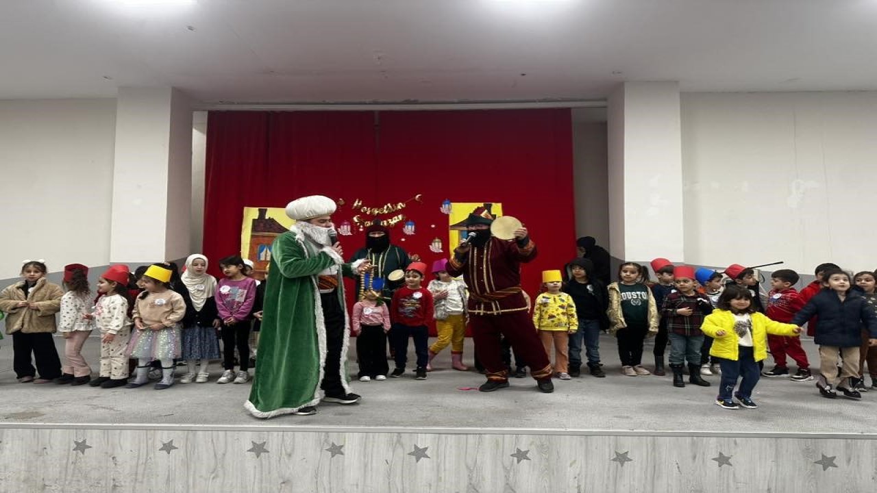 Çavdarhisar’da Hacivat, Karagöz ve Nasreddin Hoca gösterisi