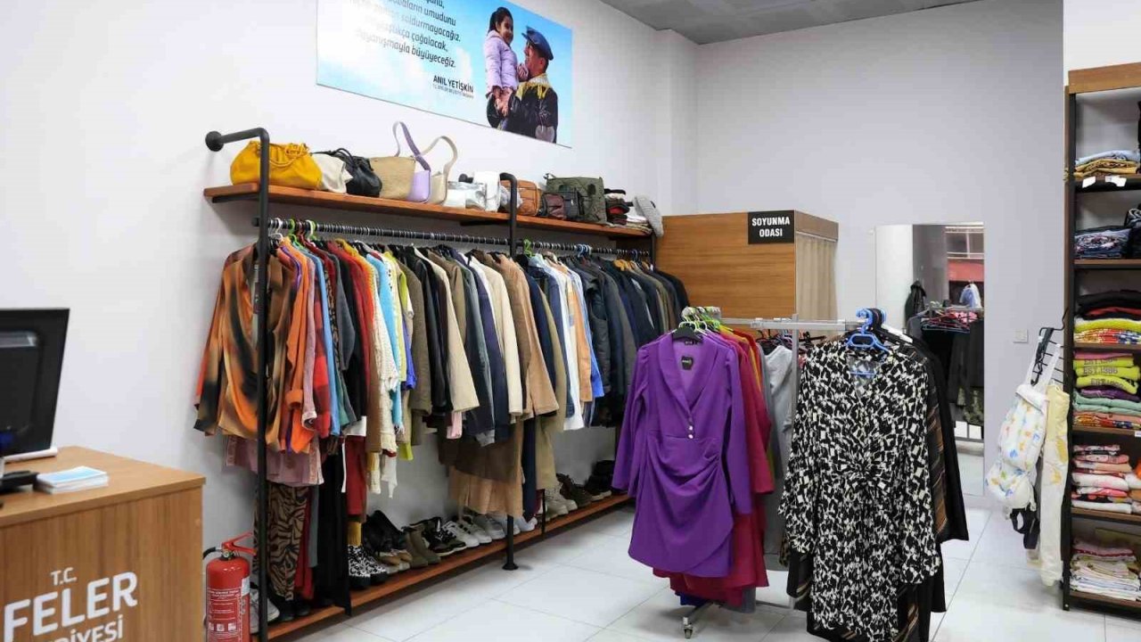 Efeler Belediyesi’nin Sosyal Destek Giyim Noktası 2 haftada 80 haneye ulaştı