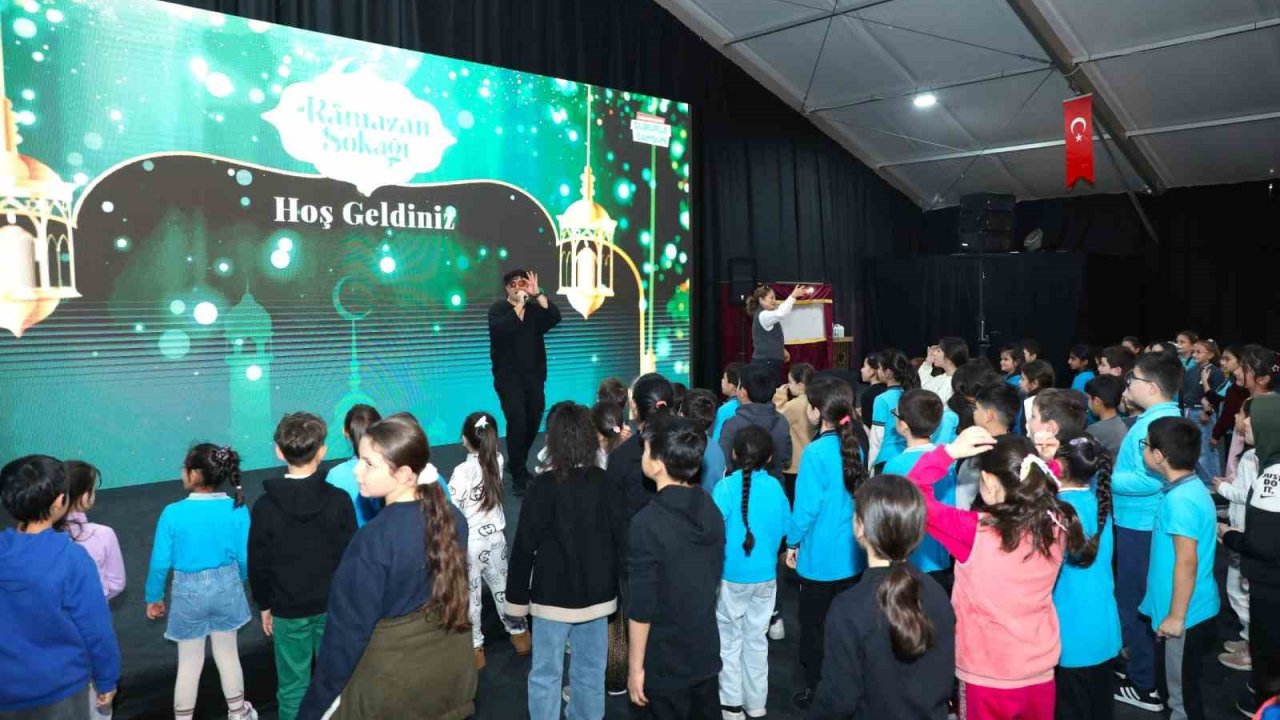 Ramazan Sokağı’nda bilim yolcuğu