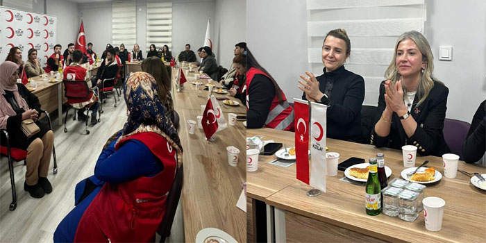 Kars’ta Kızılay’dan üniversite öğrencilerine "Anne Eli" iftarı