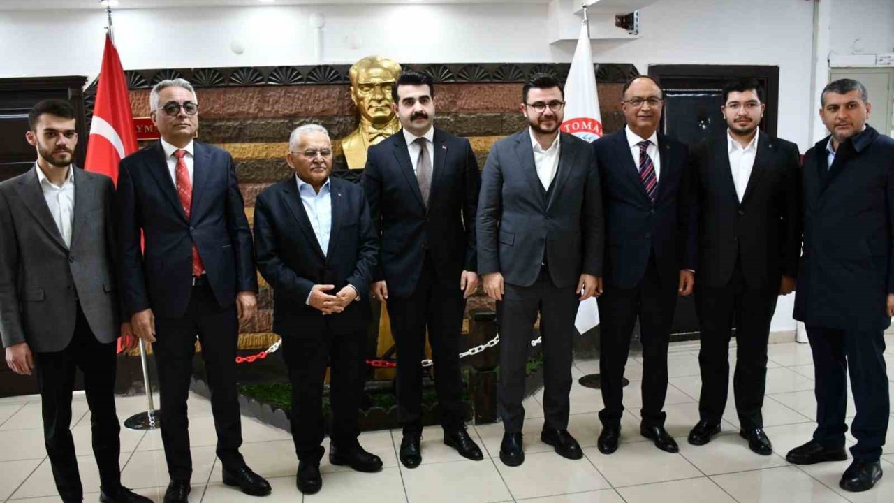 Büyükkılıç ve Okandan’dan Tomarza’ya ziyaret