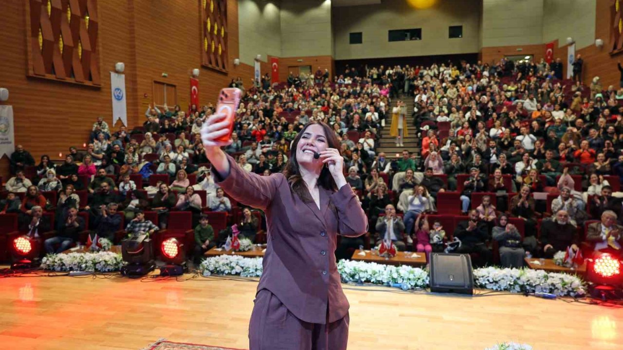 Dilek Cesur ile Ramazan’da Talas farkı