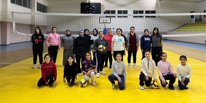 Kağızman’da Kadınlar Günü’ne Özel Voleybol Turnuvası