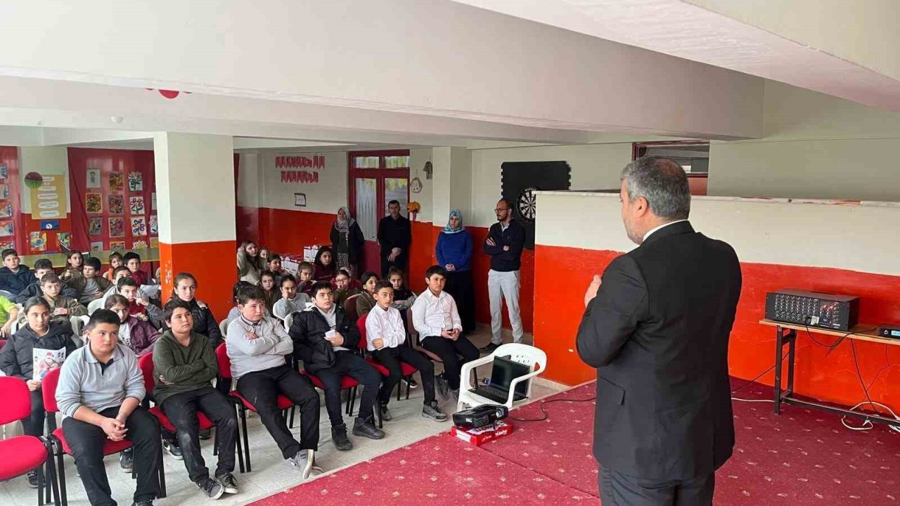 Seyitgazi’de "Cami ve Hayat" konulu Değerler Eğitimi seminerleri devam ediyor
