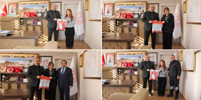 Başarılı Öğrencilere Ödülleri İl Milli Eğitim Müdürü Nevzat Kaya’dan