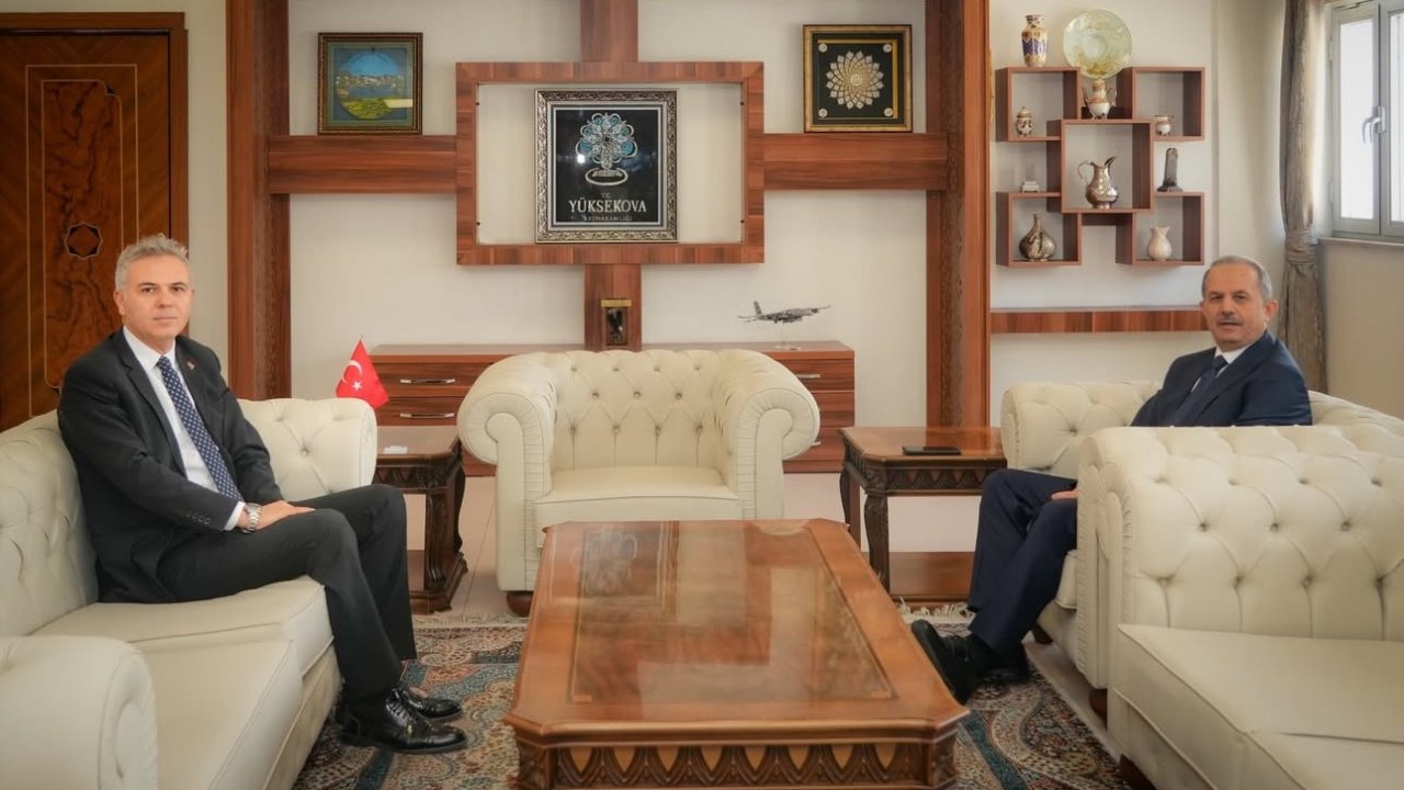 Vali Taşyapan’dan Yüksekova mesaisi